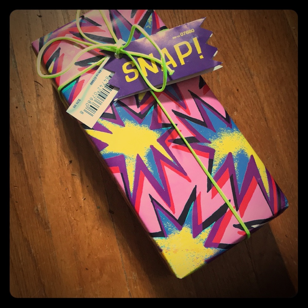 LUSH snap limited edition holiday gift set